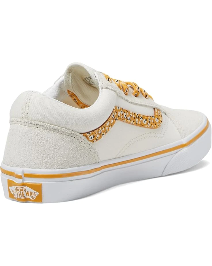 Vans Kids Old Skool™ (Big Kid) | Sneakers & Athletic Shoes 5 Vans Kids Old Skool™ (Big Kid) | Sneakers & Athletic Shoes - Image 5