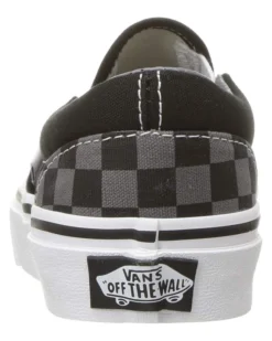 Vans Kids Classic Slip-On (Little Kid/Big Kid) | Sneakers & Athletic Shoes 17 Vans Kids Classic Slip-On (Little Kid/Big Kid) | Sneakers & Athletic Shoes -The Shoe Chic 61xxYAg55gL. AC SR736920